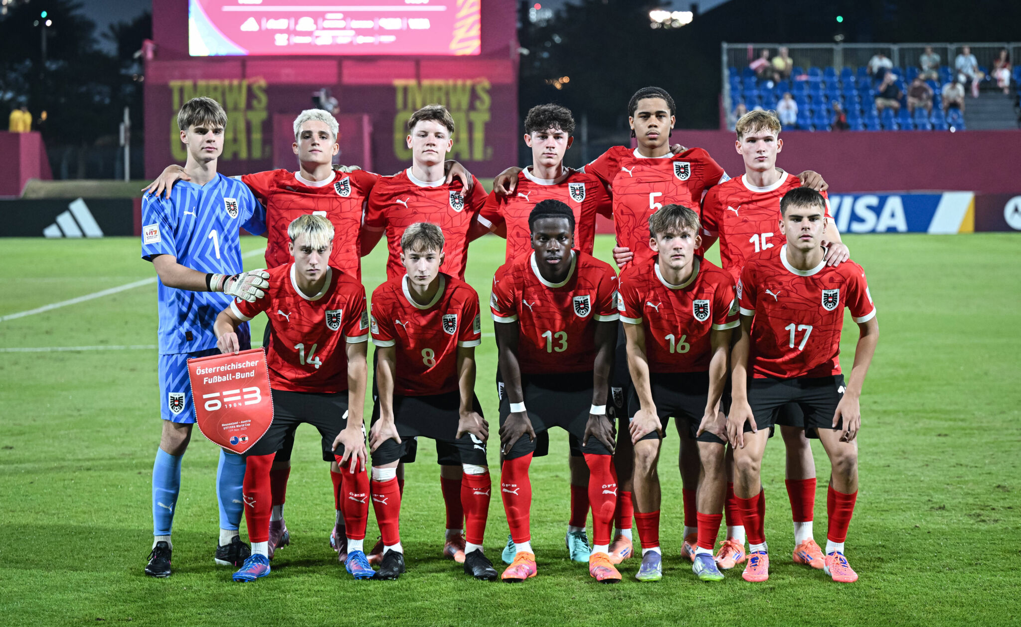 U17